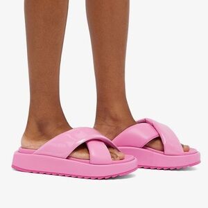 NWT EU40 Gia Borgini Pink Patent Leather Slip On Sandals/Slides Made in Italy